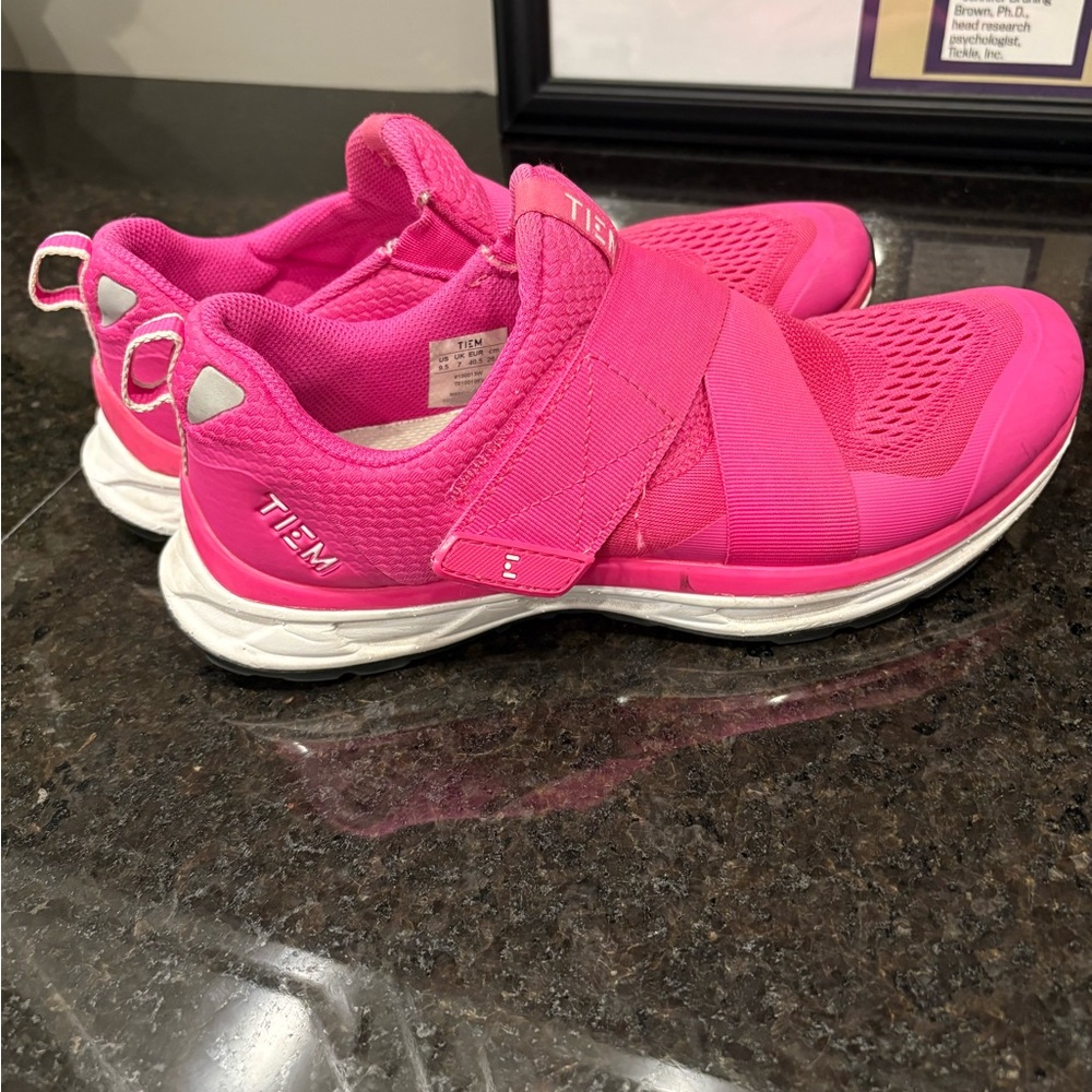 Women's Pink TIEM Cycle Shoes
